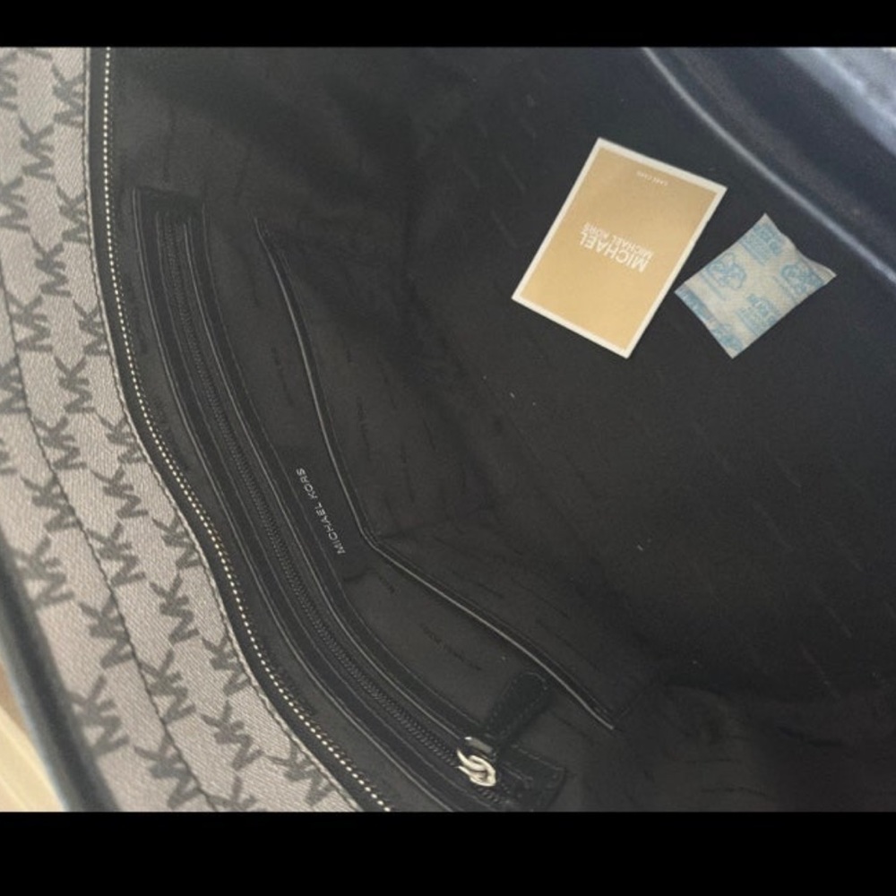 Authentic Michael Kors Tote - image 3